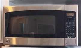 GE Microwave oven