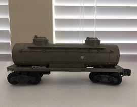 Lionel Oil car/tank no. 2465