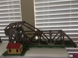 Lionel Automatic Bascule Bridge no. 313
