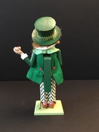 Alternate view of nut cracker