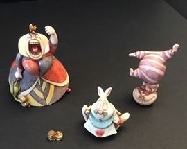 Alternate view of figurines