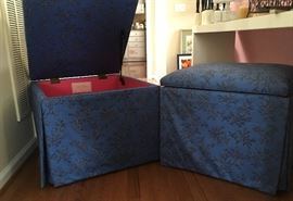 Lilly Pulitzer Louisa storage ottoman/cubes