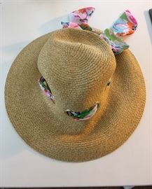 Lilly Pulitzer hat