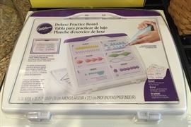 Cake decorating practice board