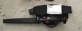Black & Decker blower/vac