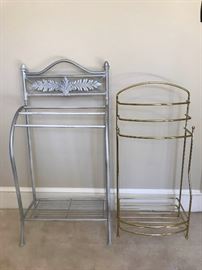 Two Towel racks https://ctbids.com/#!/description/share/131976