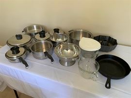 Cooking Ware, Bundt Cake, Strainer, Measuring Cups https://ctbids.com/#!/description/share/131984