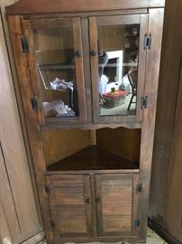 Corner cabinet https://ctbids.com/#!/description/share/132014