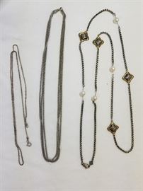 3 silver 925 necklaces All marked https://ctbids.com/#!/description/share/132077