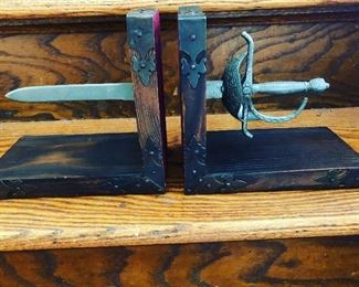 These bookends!