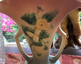 Hull vase