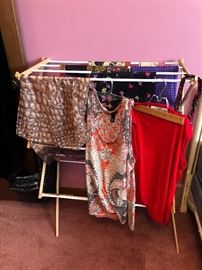 Ladies' tops, scarves
