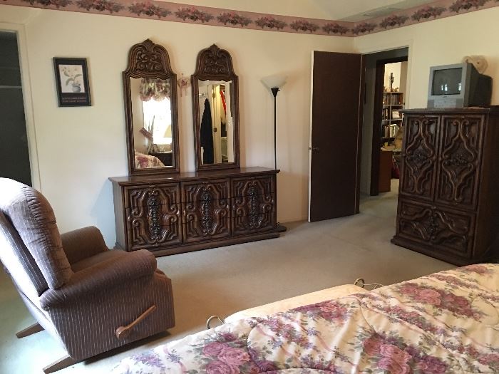 •	King Size bed, end table set, dresser with mirror and chest of drawers