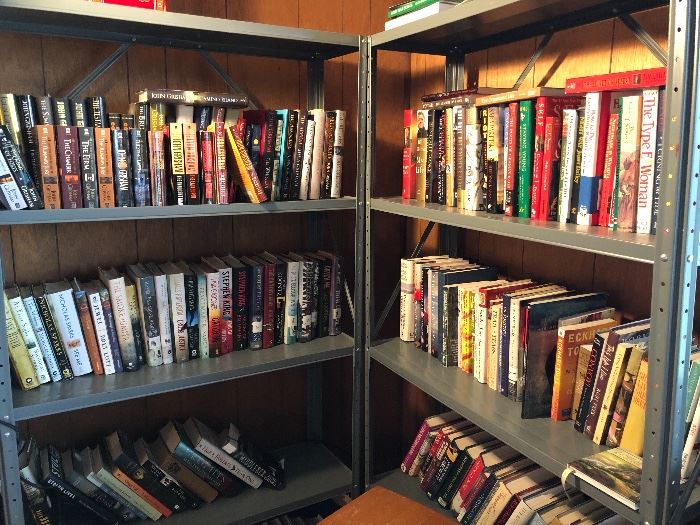 Plenty of fiction and non-fiction books! One whole shelf of John Grisham 