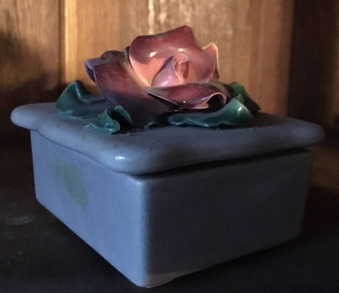 Candy Box with Rose Top Porcelain