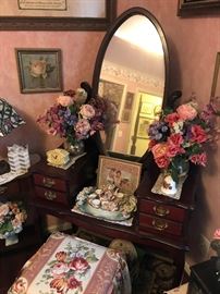 Antique Vanity with Mirror $ 174.00