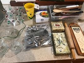 Here comes the kitchen!!!!!!