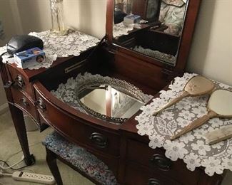 Ladies will love this! Drexel dressing table and bench! Matches the dresser!