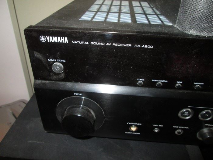 Yamaha Natural Sosund Receiver
