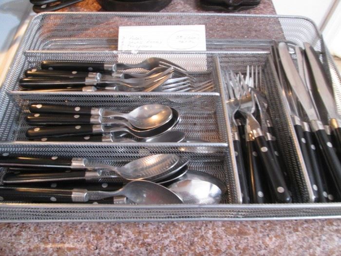 "Mardi Gras" Stainless Flatware Set