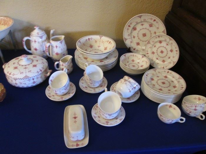 Franciscan English Ironstone Dish Set, "Erica Pink".            Dishware and Serving Pieces