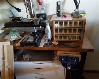 Work bench