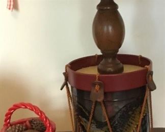 AMERICANA DECOR DRUM LAMP