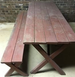 PICNIC TABLE W/TWO BENCHES