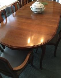 LARGE DINING TABLED