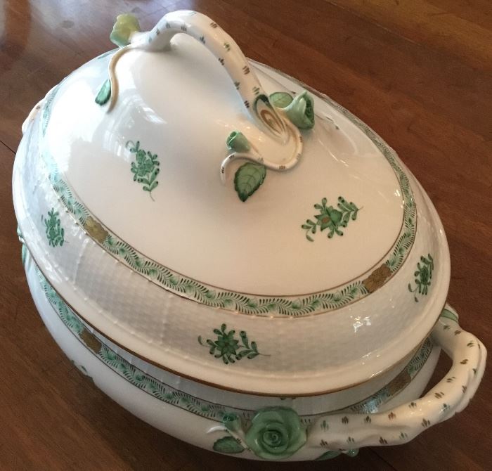 HEREND SOUP TUREEN