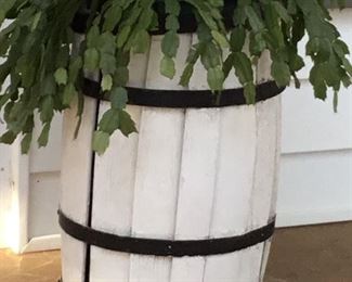BARREL PLANTER (SEVERAL AVAILABLE