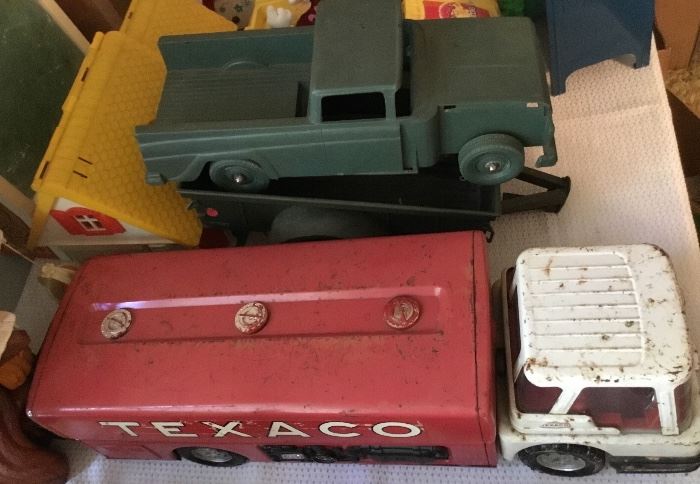 VINTAGE TOYS, TIN TOYS