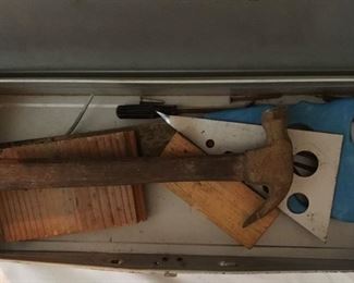 VINTAGE TOOL CHEST