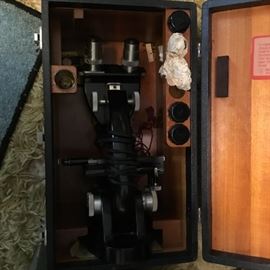 BAUSCH & LOMB MICROSCOPE