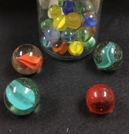 VINTAGE MARBLES, SHOOTERS
