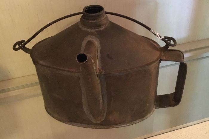 ANTIQUE RAILROAD OIL CAN