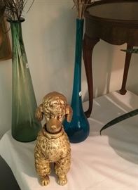 VINTAGE LARGE BOBBLE HEAD CERAMIC POODLE, ART GLASS VASES