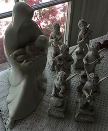 PORCELAIN ANGEL BAND AND MADONNA / CHILD
