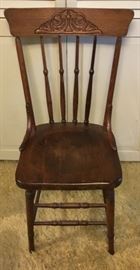 ANTIQUE CHAIR