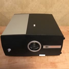 SLIDE PROJECTOR