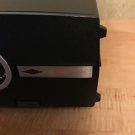 SLIDE PROJECTOR