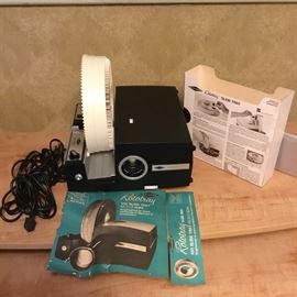 SLIDE PROJECTOR