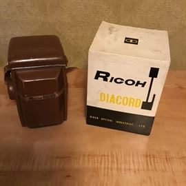 VINTAGE CAMERA