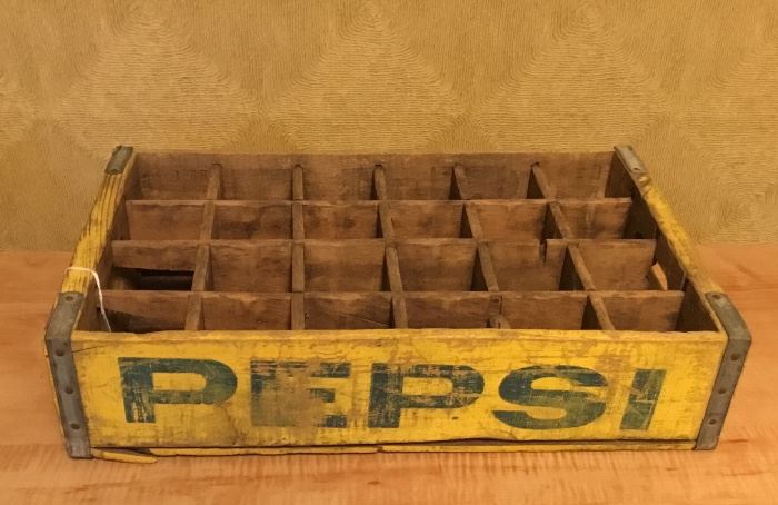 VINTAGE PEPSI CRATE
