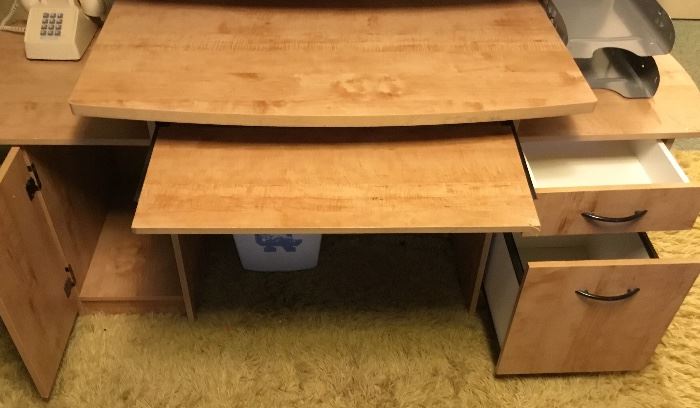 OFFICE DESK