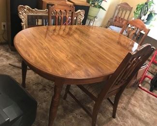 Dining Table / 6 Chairs $ 288.00
