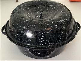 Enamel Roasting Pot