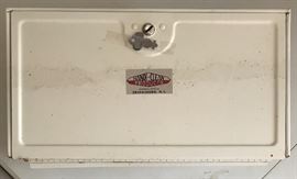 Metal Paper Towel Dispenser