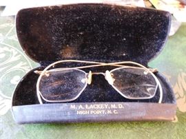 Spectacles in High Point, N.C. Case