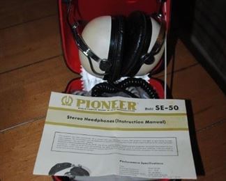 SE-50 vintage Pioneer headphones